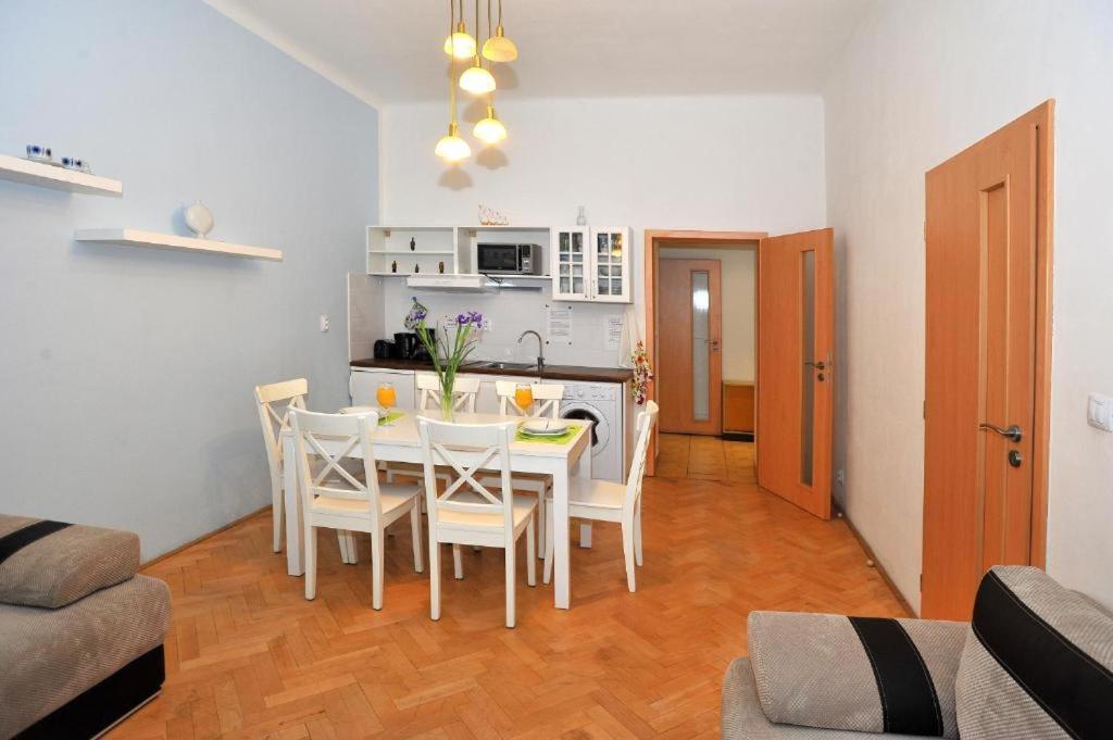 Condo Vinohrady II Prague Exterior photo